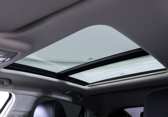 Подержанный автомобиль FAW Bestune B70 2023 года (15 фото)