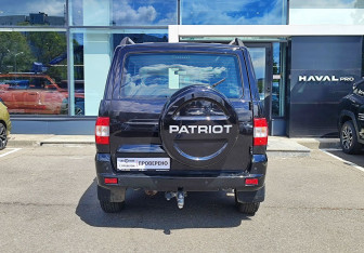 Подержанный автомобиль УАЗ Patriot 2024 года (6 фото)