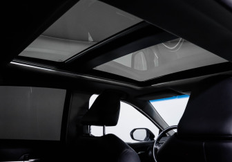 Подержанный автомобиль Toyota Camry Sedan 2022 года (16 фото)