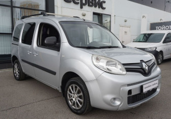 Подержанный автомобиль Renault Kangoo 2014 года (3 фото)