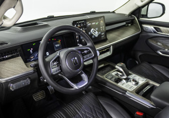 Подержанный автомобиль Tank 500 2023 года (10 фото)