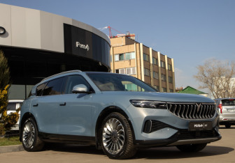 Подержанный автомобиль Voyah Free 2022 года (2 фото)