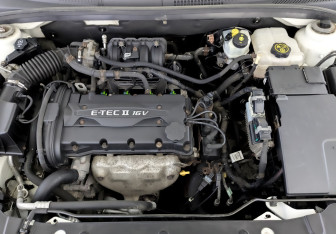 Подержанный автомобиль Chevrolet Cruze Sedan 2012 года (9 фото)