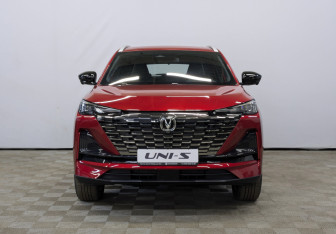 Новый Changan UNI-S 2025 (5 фото)
