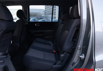 Подержанный автомобиль Honda Pilot 2008 года (8 фото)