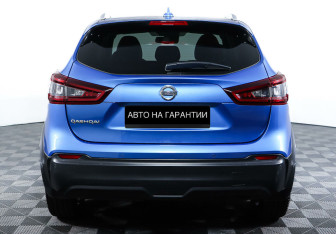 Подержанный автомобиль Nissan Qashqai 2020 года (6 фото)