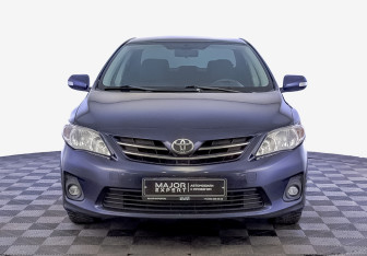 Подержанный автомобиль Toyota Corolla Sedan 2012 года (2 фото)