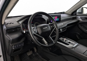 Подержанный автомобиль Haval Jolion 2022 года (15 фото)