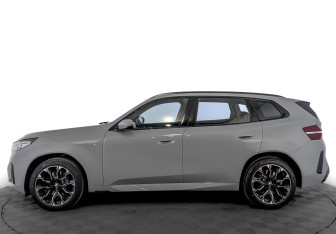 Новый BMW X3 2025 (3 фото)