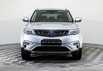 Подержанный автомобиль Geely Atlas 2021 года (2 фото)