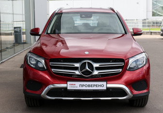 Подержанный автомобиль Mercedes-Benz GLC Coupe 2015 года (2 фото)