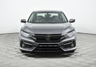 Подержанный автомобиль Honda Civic Sedan 2017 года (2 фото)