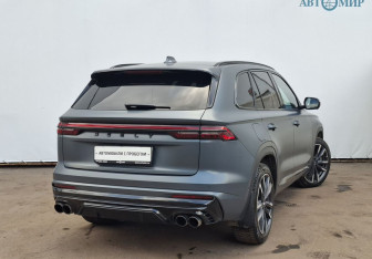 Подержанный автомобиль Geely Monjaro 2024 года (5 фото)