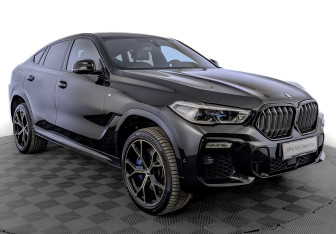 Подержанный автомобиль BMW X6 2021 года (3 фото)