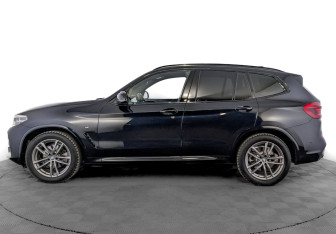 Подержанный автомобиль BMW X3 2021 года (8 фото)