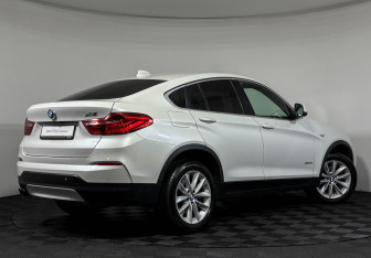 Подержанный автомобиль BMW X4 2014 года (2 фото)