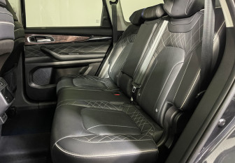 Подержанный автомобиль Exeed VX 2021 года (10 фото)