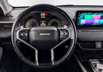 Подержанный автомобиль Haval Jolion 2023 года (21 фото)