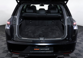 Подержанный автомобиль LiXiang L7 2023 года (10 фото)