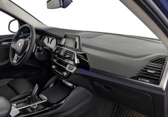 Подержанный автомобиль BMW X4 2019 года (13 фото)