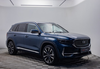 Подержанный автомобиль Geely Monjaro 2023 года (4 фото)