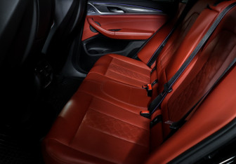 Подержанный автомобиль BMW X3 M 2019 года (10 фото)