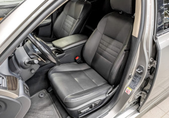 Подержанный автомобиль Lexus GS 2018 года (21 фото)