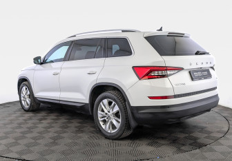 Подержанный автомобиль Skoda Kodiaq 2021 года (7 фото)