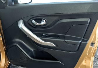 Подержанный автомобиль LADA (ВАЗ) XRAY 2019 года (25 фото)