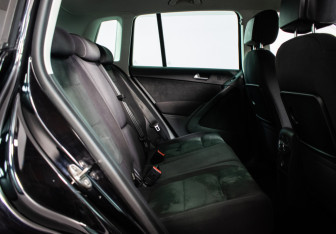 Подержанный автомобиль Volkswagen Tiguan 2016 года (9 фото)