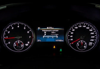 Подержанный автомобиль Hyundai Santa Fe 2023 года (13 фото)