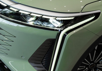 Новый Exeed RX 2025 (10 фото)