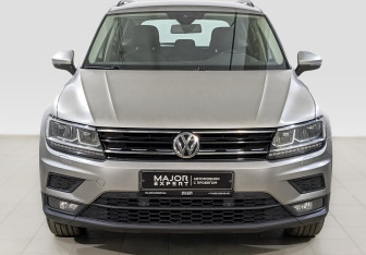 Подержанный автомобиль Volkswagen Tiguan 2020 года (2 фото)