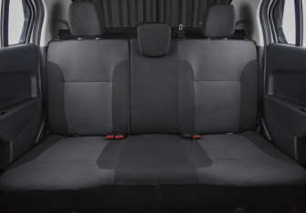 Подержанный автомобиль Renault Logan Sedan 2018 года (14 фото)