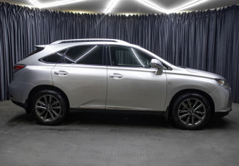 Подержанный автомобиль Lexus RX 2012 года (4 фото)