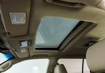 Подержанный автомобиль Toyota Land Cruiser Suv 2019 года (21 фото)