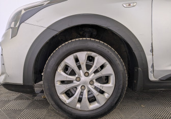 Подержанный автомобиль Kia Rio Hatchback 2021 года (11 фото)