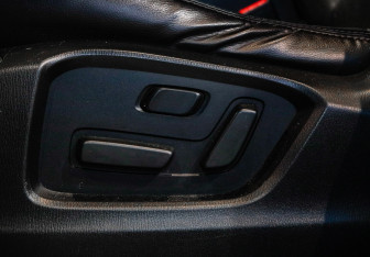 Подержанный автомобиль Mazda CX-9 2017 года (17 фото)