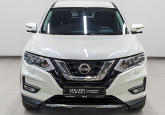 Подержанный автомобиль Nissan X-Trail 2019 года (2 фото)