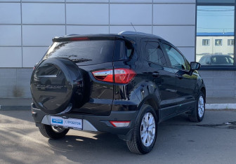 Подержанный автомобиль Ford EcoSport 2014 года (5 фото)