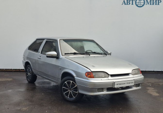 Подержанный автомобиль LADA (ВАЗ) 2113 2005 года (3 фото)
