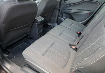 Подержанный автомобиль Opel Zafira Compactvan 2013 года (10 фото)