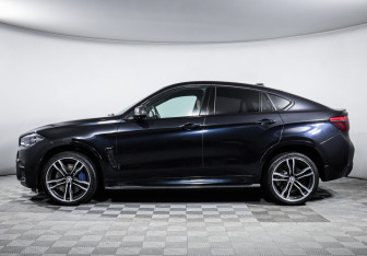 Подержанный автомобиль BMW X6 M 2018 года (8 фото)