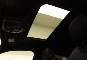 Подержанный автомобиль Geely Tugella 2023 года (25 фото)