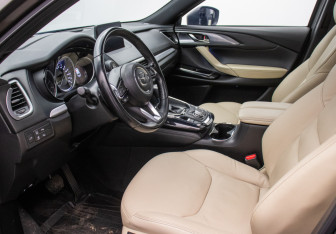 Подержанный автомобиль Mazda CX-9 2021 года (10 фото)