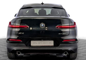 Подержанный автомобиль BMW X4 2020 года (6 фото)