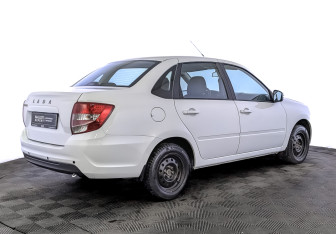 Подержанный автомобиль LADA (ВАЗ) Granta Sedan 2022 года (5 фото)