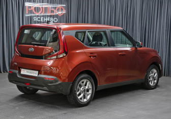 Подержанный автомобиль Kia Soul 2019 года (5 фото)