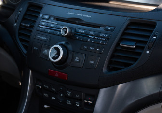Подержанный автомобиль Honda Accord Sedan 2011 года (15 фото)