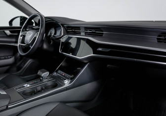 Подержанный автомобиль Audi A6 Sedan 2020 года (9 фото)